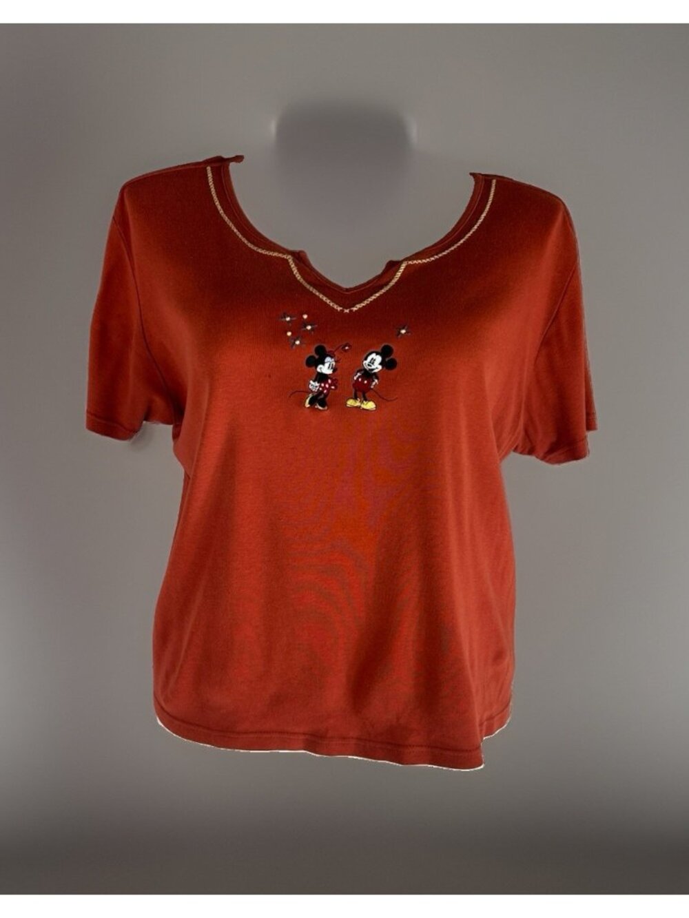DISNEY WOMEN’S PULLOVER SHIRT SIZE XL Red Orange Embroidered Mini Mickey Mouse